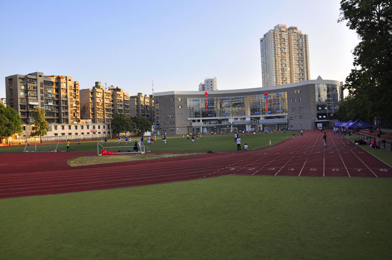 贵州师范大学宝山校区图片